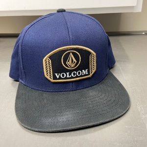Volcom flat brim snap back hat